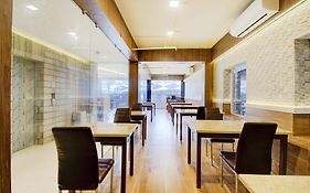 Super Townhouse Oak Seventy Seven